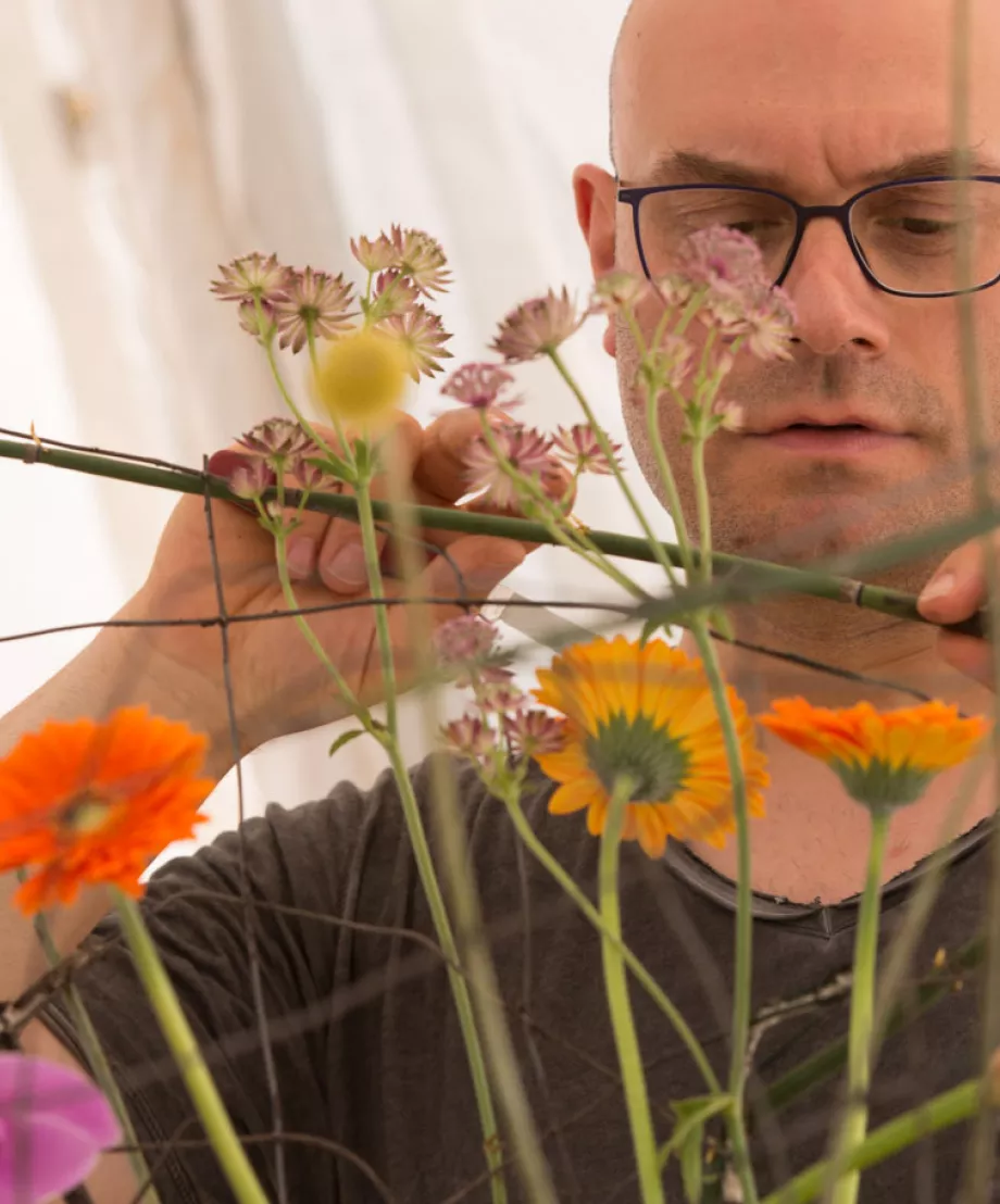 Web marketing per il turismo spritz and flowers