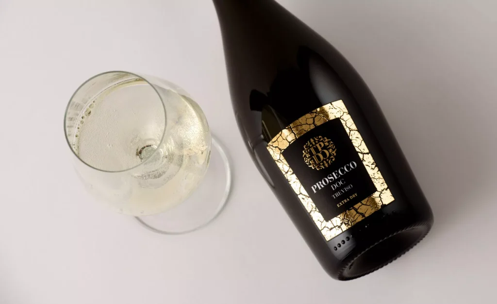 Grafica etichette vino: servizi e casi di studio Perazza srl 16 Agenzia di grafica Perazza Treviso: Tenuta Pra de oro nuovo branding