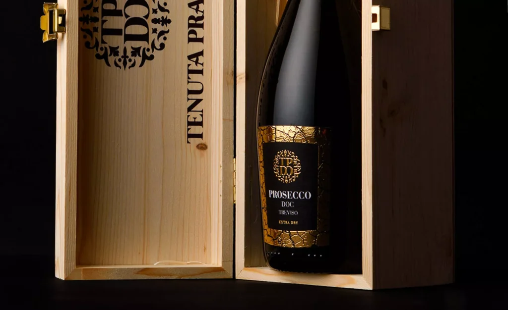 Grafica etichette vino: servizi e casi di studio Perazza srl 13 Branding Tenuta Pra de oro8