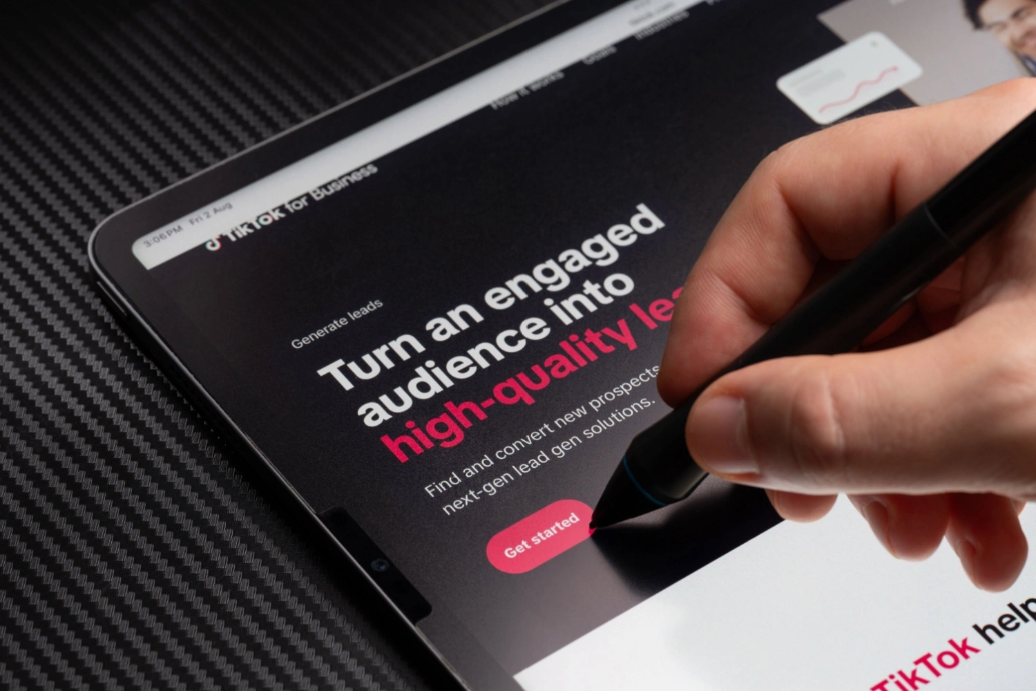 iscrizione dell'azienda a tiktok for business, per iniziare a fare advertising con ads su tiktok